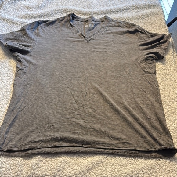 INC International Concepts Gray Short Sleeve Tee - Picture 1 of 3